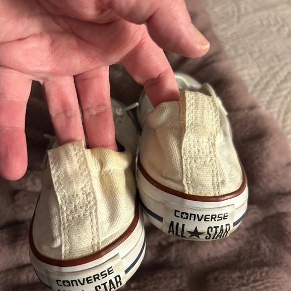 Converse Cream Canvas Low Tops 8 - Picture 8 of 11